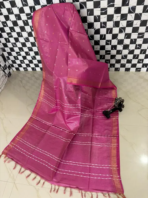 Soft Tissue Kota Saree with Small Jari Butis – Elegant Woven Design & Lightweight Drape